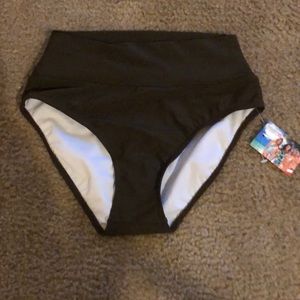 Hapari swim suit bottoms size S Tummy Tuk